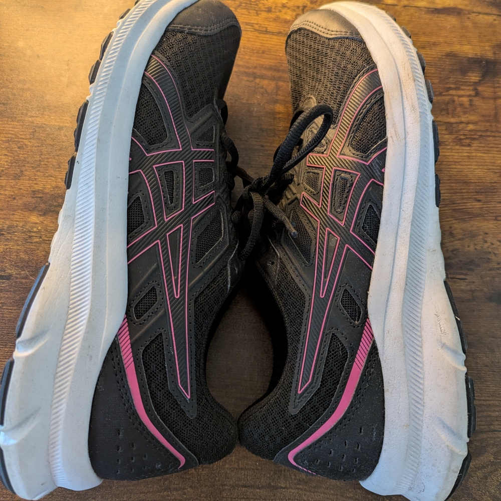 ASICS Women's Black and Pink Athletic Shoes - Picture 3 of 7